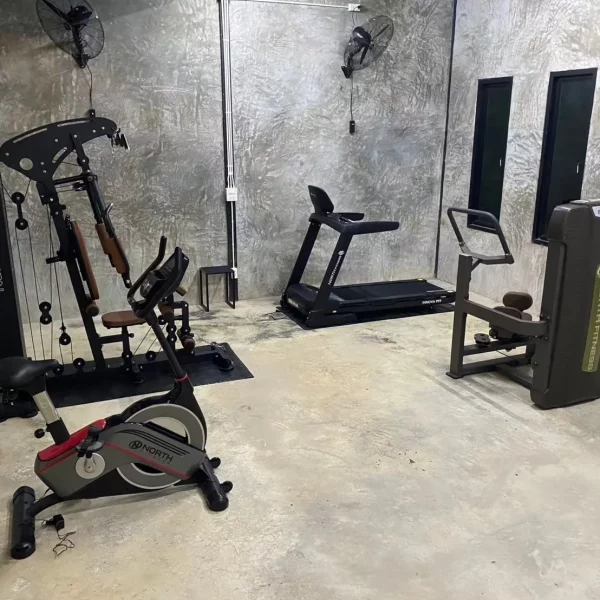 fitness-center-91